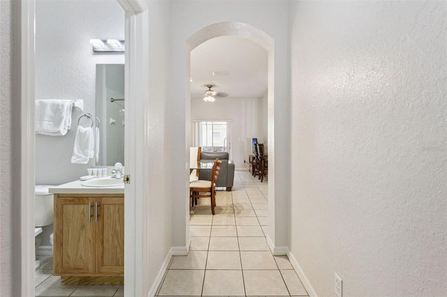 2717 BUSHMAN DR, Kissimmee, FL 34746