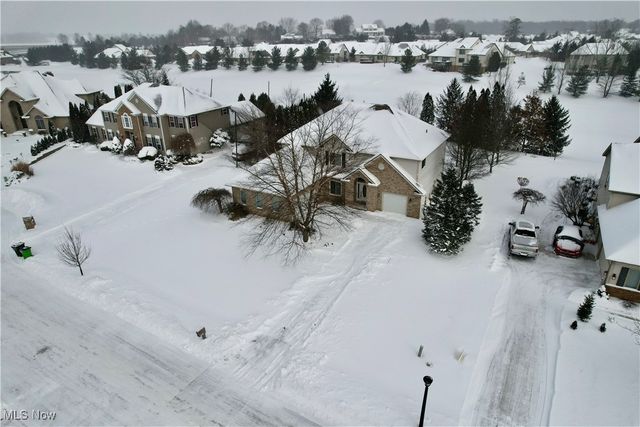 2721 Santa Anita Drive, Stow, OH 44224