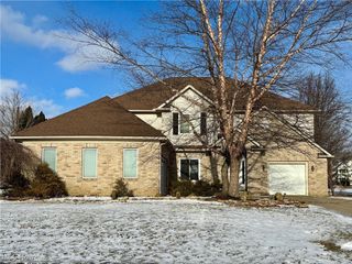 2721 Santa Anita Drive, Stow, OH 44224
