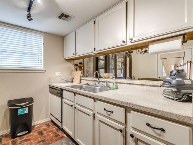 4400 Hemingway Center 144, Oklahoma City, OK 73118