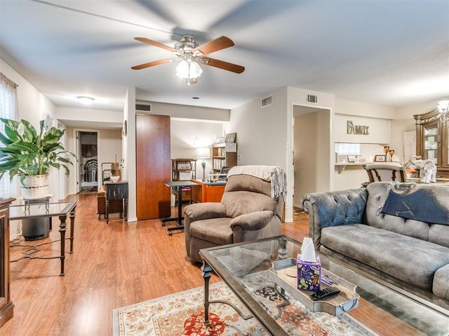 4400 Hemingway Center 144, Oklahoma City, OK 73118