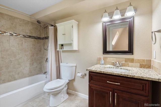 7085 Kiowa Road, Larkspur, CO 80118