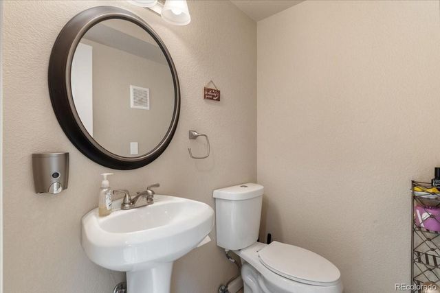 7085 Kiowa Road, Larkspur, CO 80118