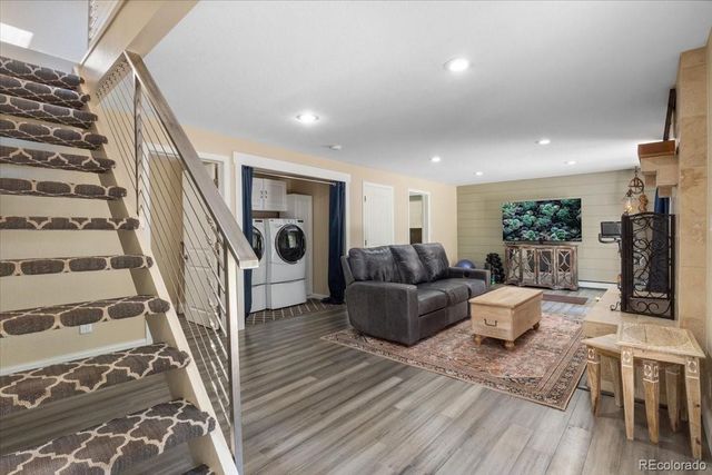 7085 Kiowa Road, Larkspur, CO 80118