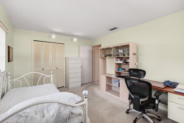 10244 Dovewood Lane A, Boynton Beach, FL 33436