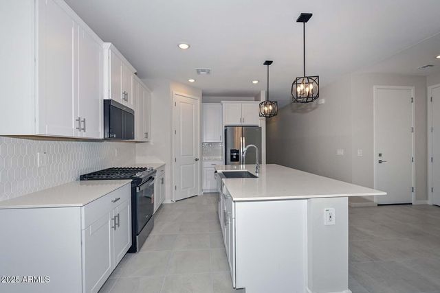 17619 W MONROE Street, Goodyear, AZ 85338