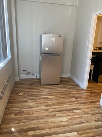 7355 S South Shore Drive 103, Chicago, IL 60649