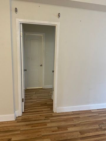 7355 S South Shore Drive 103, Chicago, IL 60649