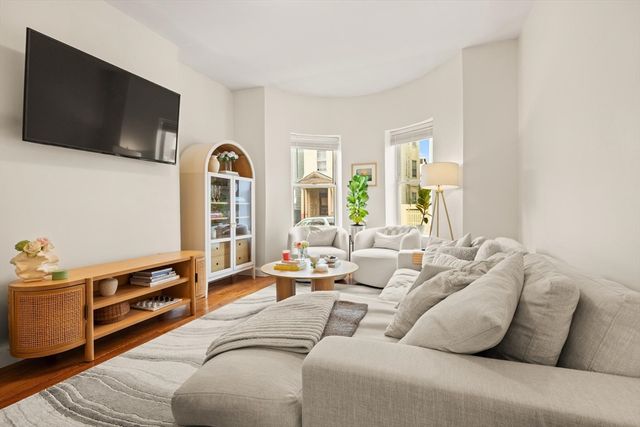 145 N St 1, Boston, MA 02127
