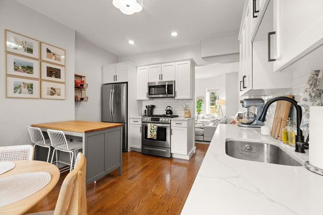 145 N St 1, Boston, MA 02127