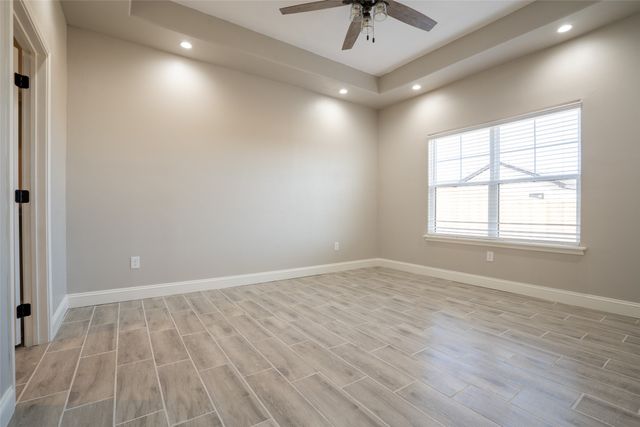 350 E Travis Street, Dublin, TX 76446