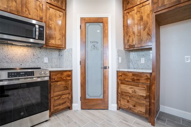 350 E Travis Street, Dublin, TX 76446