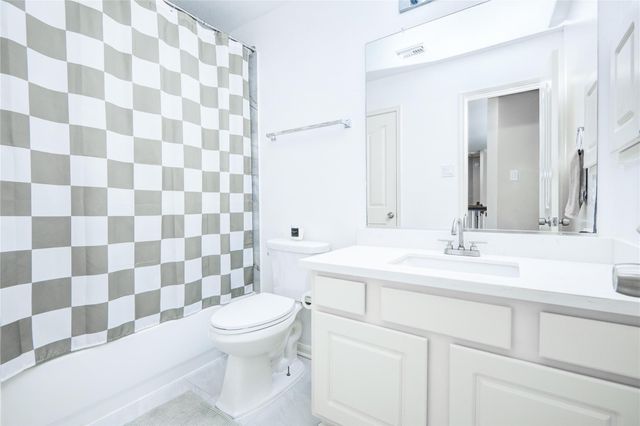 14411 Chartley Falls Drive, Houston, TX 77044