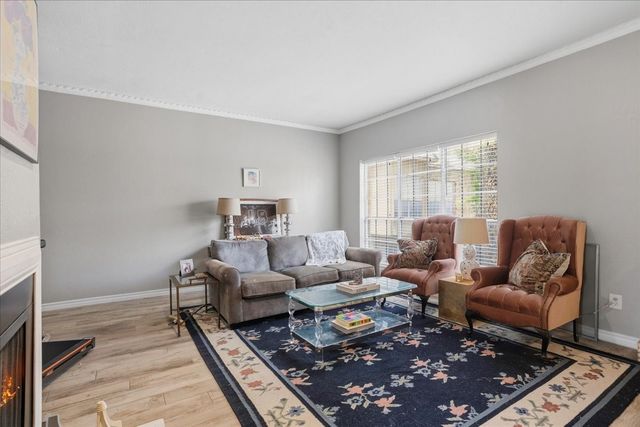 4345 Bellaire Drive S 235S, Fort Worth, TX 76109