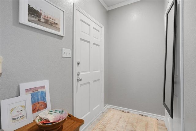 4345 Bellaire Drive S 235S, Fort Worth, TX 76109