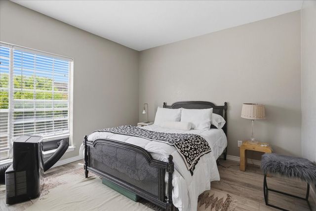 4345 Bellaire Drive S 235S, Fort Worth, TX 76109