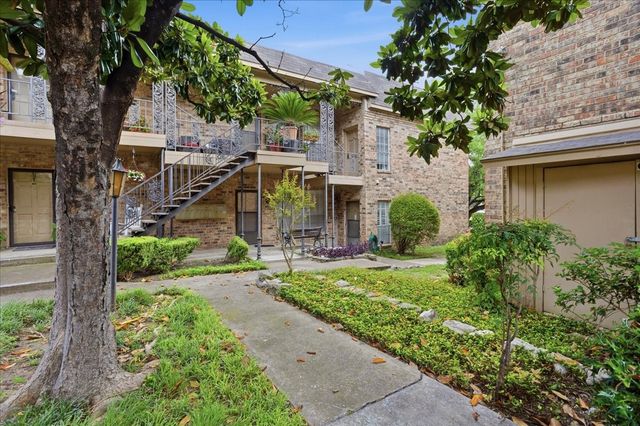 4345 Bellaire Drive S 235S, Fort Worth, TX 76109