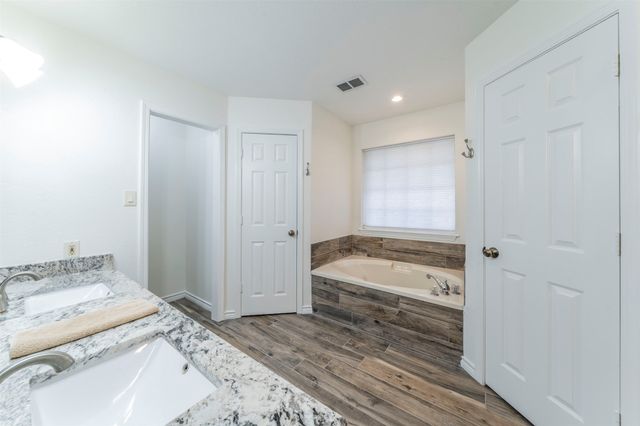 2981 Bryson Lane, Midlothian, TX 76065