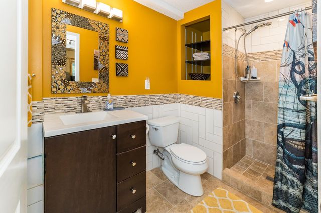 17767 S Shore Lane W, Eden Prairie, MN 55346