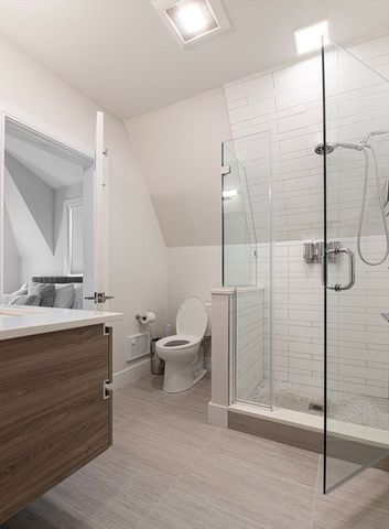 24 Rush St I, Somerville, MA 02145