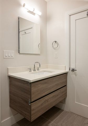24 Rush St I, Somerville, MA 02145
