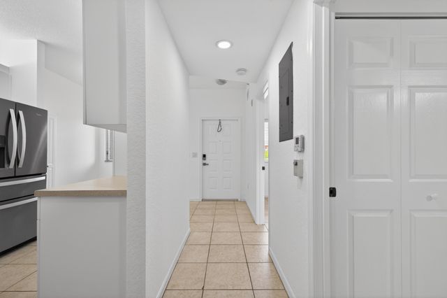 7775 Yardley Drive 314, Tamarac, FL 33321