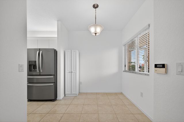 7775 Yardley Drive 314, Tamarac, FL 33321