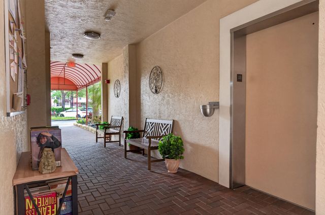 7775 Yardley Drive 314, Tamarac, FL 33321