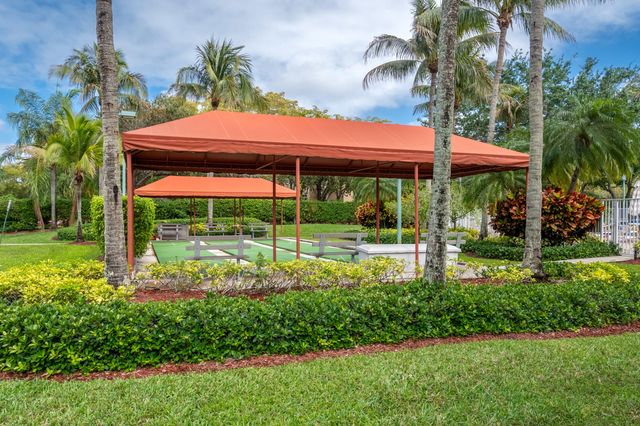 7775 Yardley Drive 314, Tamarac, FL 33321