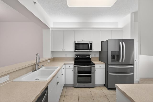 7775 Yardley Drive 314, Tamarac, FL 33321