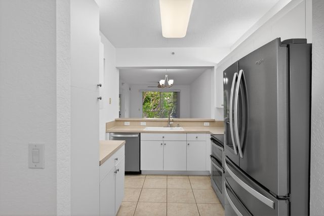 7775 Yardley Drive 314, Tamarac, FL 33321