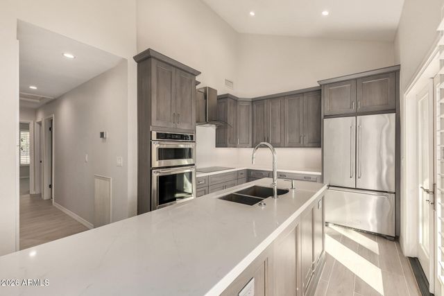 11105 E SAHUARO Drive, Scottsdale, AZ 85259