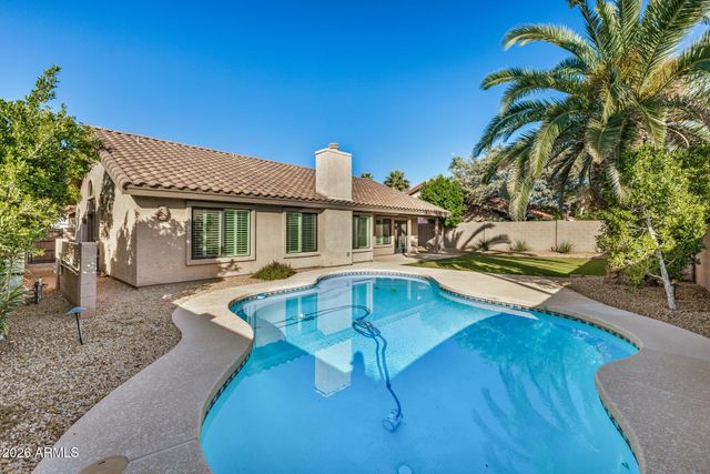 11105 E SAHUARO Drive, Scottsdale, AZ 85259