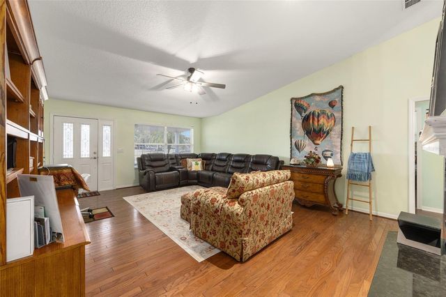 925 BEVERLY HARBORS DRIVE, Leesburg, FL 34748