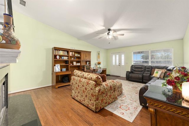 925 BEVERLY HARBORS DRIVE, Leesburg, FL 34748