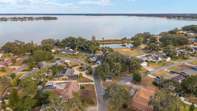 925 BEVERLY HARBORS DRIVE, Leesburg, FL 34748