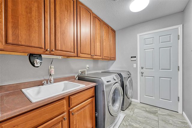 10233 Greatwood Court, Highlands Ranch, CO 80126