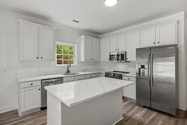 133 Pointer Drive, Goose Creek, SC 29445