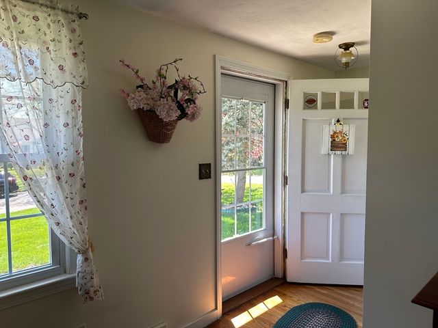 24 Speight Arden, East Longmeadow, MA 01028