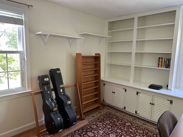 24 Speight Arden, East Longmeadow, MA 01028