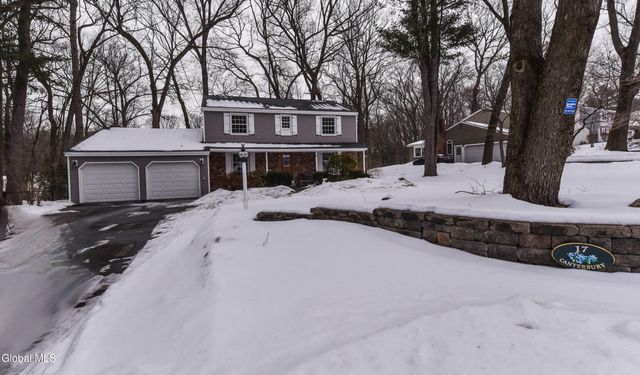 17 Canterbury Road, Clifton Park, NY 12065