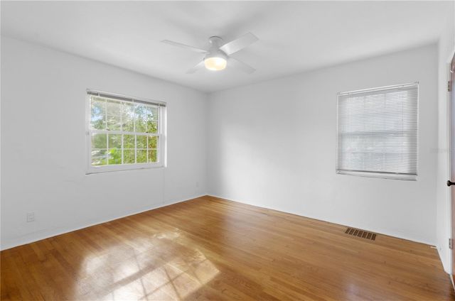 717 19TH AVENUE N, St Petersburg, FL 33704