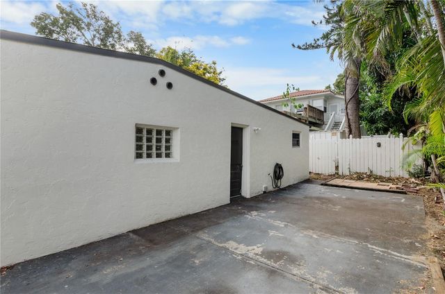 717 19TH AVENUE N, St Petersburg, FL 33704