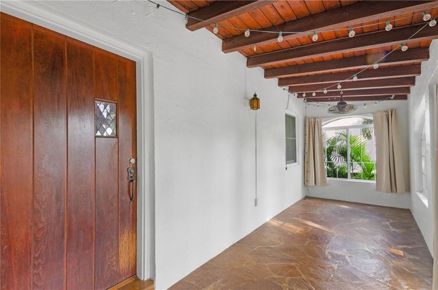 717 19TH AVENUE N, St Petersburg, FL 33704