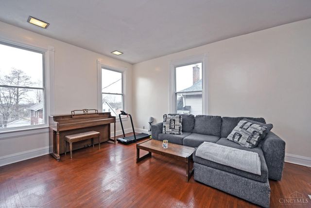 3130 Parkview Avenue, Cincinnati, OH 45213