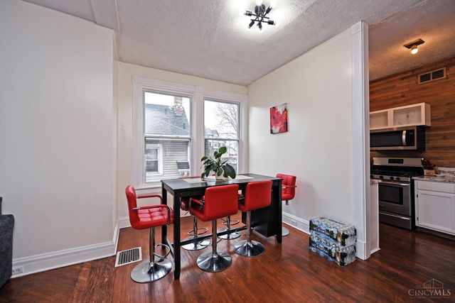 3130 Parkview Avenue, Cincinnati, OH 45213