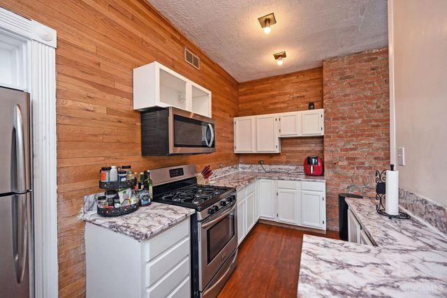 3130 Parkview Avenue, Cincinnati, OH 45213