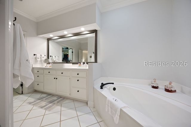 80 Peninsula Dr, Hilton Head Island, SC 29926