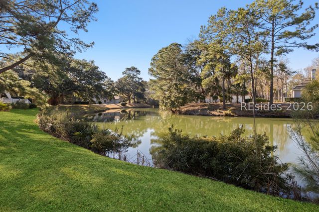 80 Peninsula Dr, Hilton Head Island, SC 29926