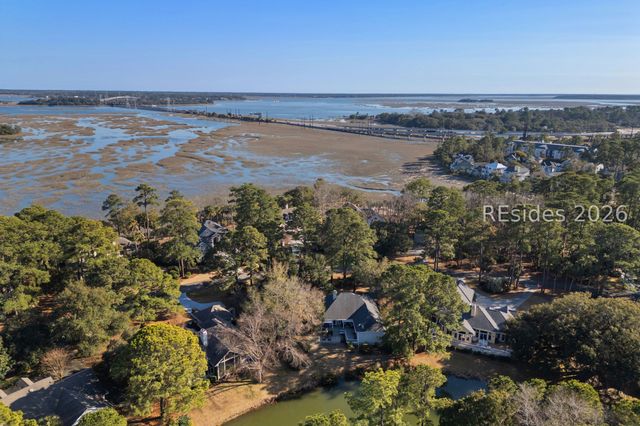 80 Peninsula Dr, Hilton Head Island, SC 29926
